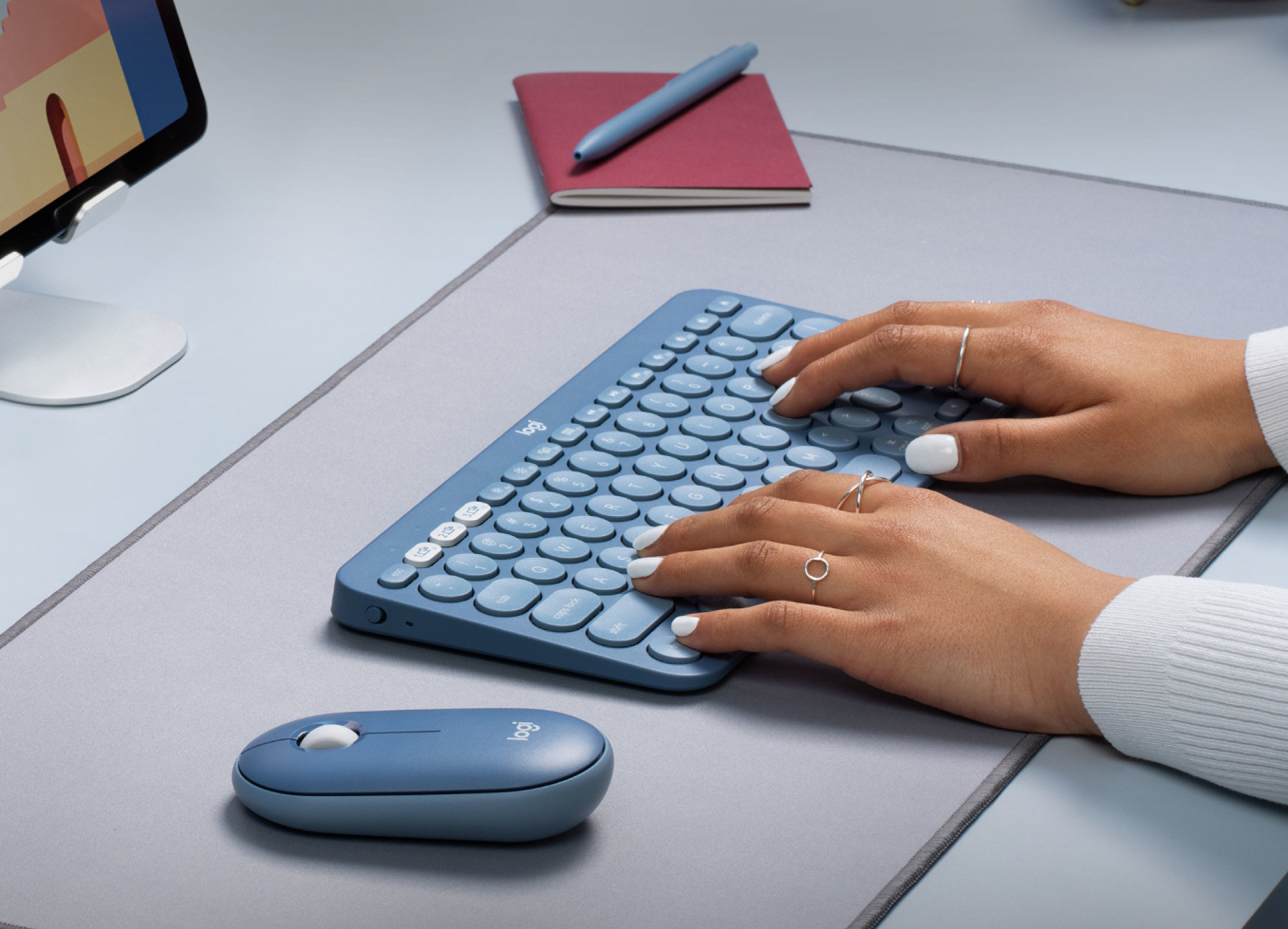 LOGITECH Clavier sans fil pour Mac K380 AZERTY Myrtille (920-011174)
