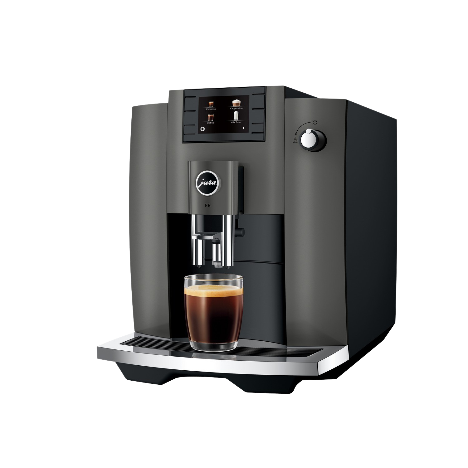 Een donkergrijze Jura E6 koffiemachine, met een glas koffie ervoor, tegen een zwarte achtergrond.