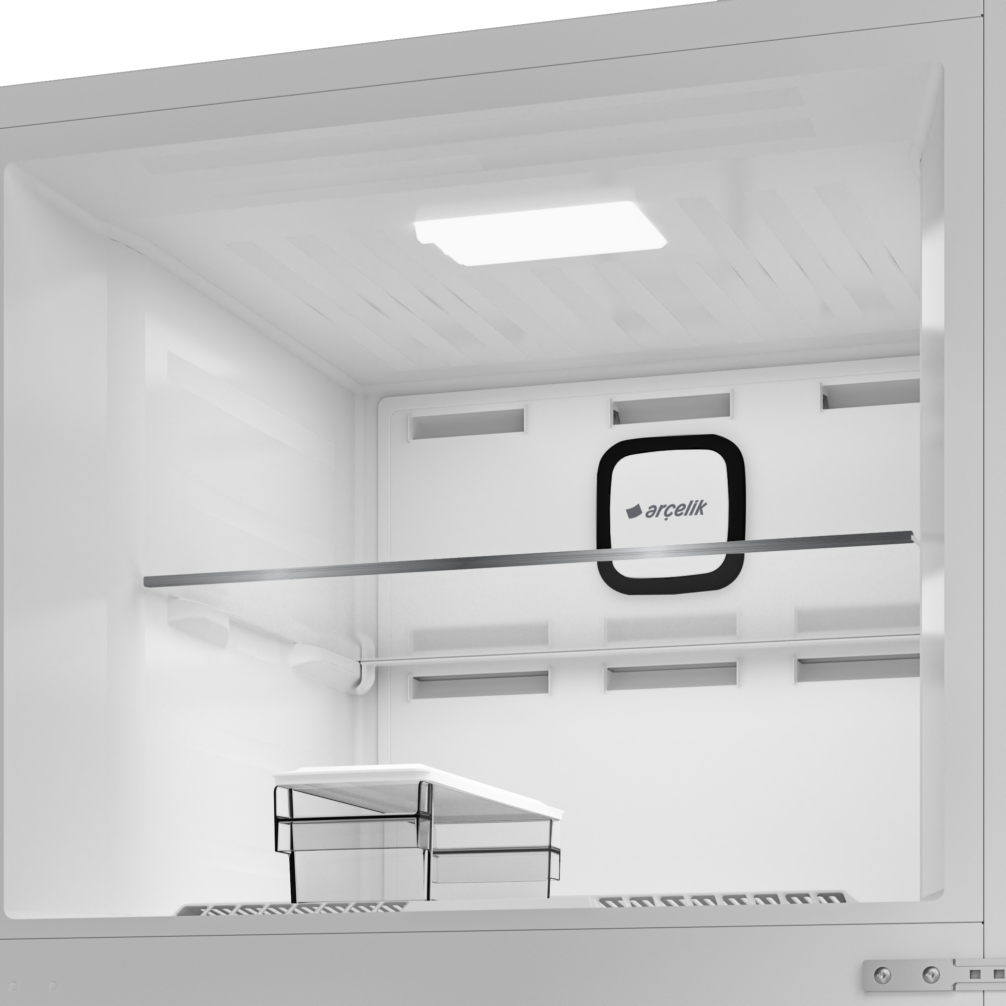 '500 CHAIN LED LIGHTS' yazan çok renkli LED zincir ışıklarının kutusu.