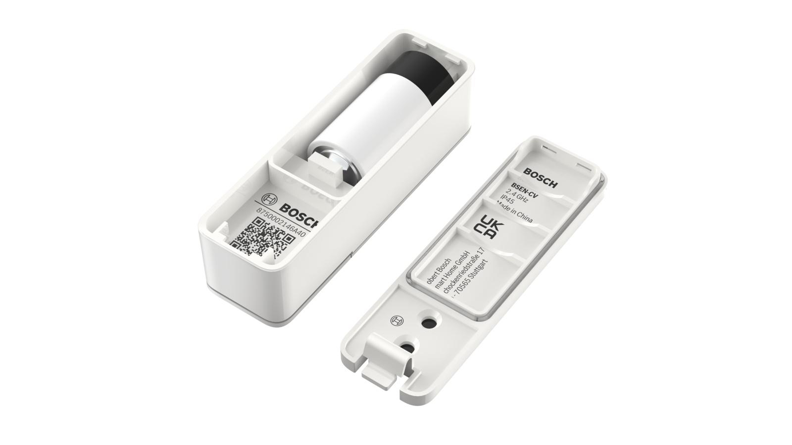 Geöffneter weißer Kunststoffkoffer mit Batterie und zweitem Gehäuseteil.