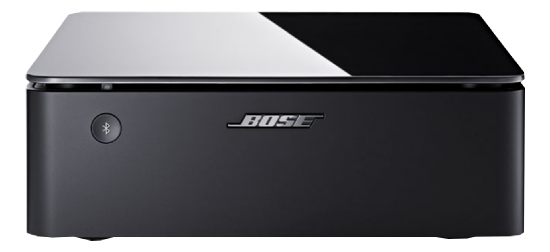 Barre de son Bose noire avec un bouton et le logo BOSE, sur fond noir.