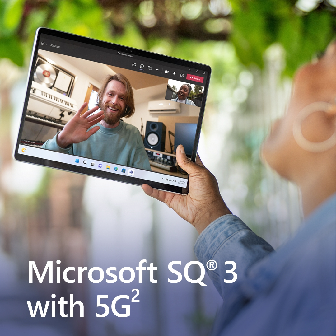 MICROSOFT Surface Pro 9 5G - 13 Zoll - Microsoft® - Microsoft SQ® 3-Prozessor - 8 GB - 256 GB - Qualcomm Adreno™ Onboard Graphics - Windows 11 Home
