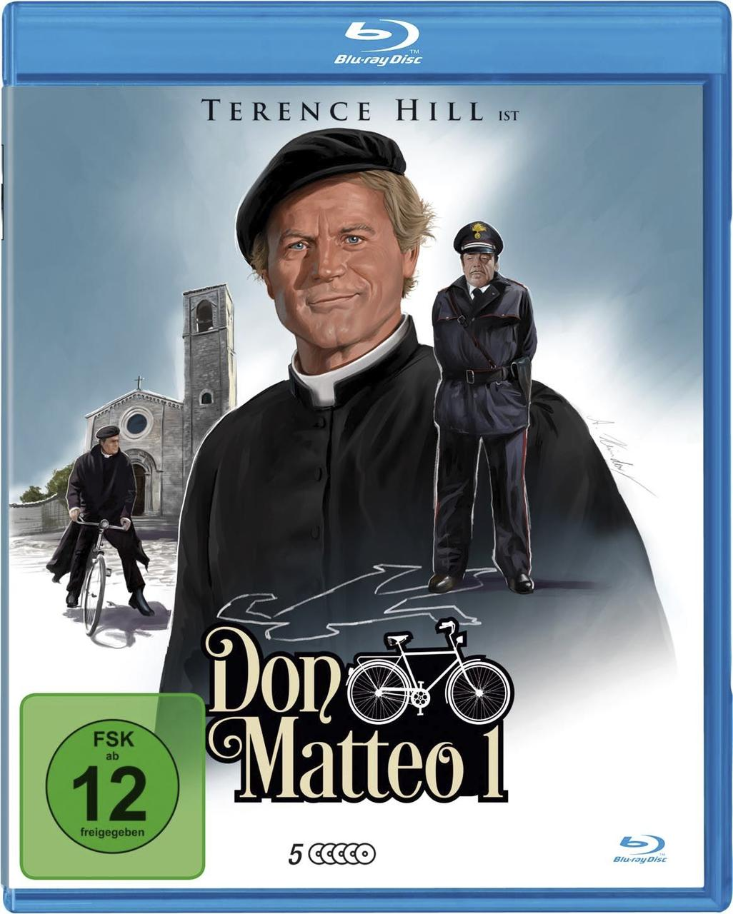 Blu-ray-Cover von "Don Matteo 1". Zeigt einen Mann im Priesterkragen und einen anderen in Uniform.