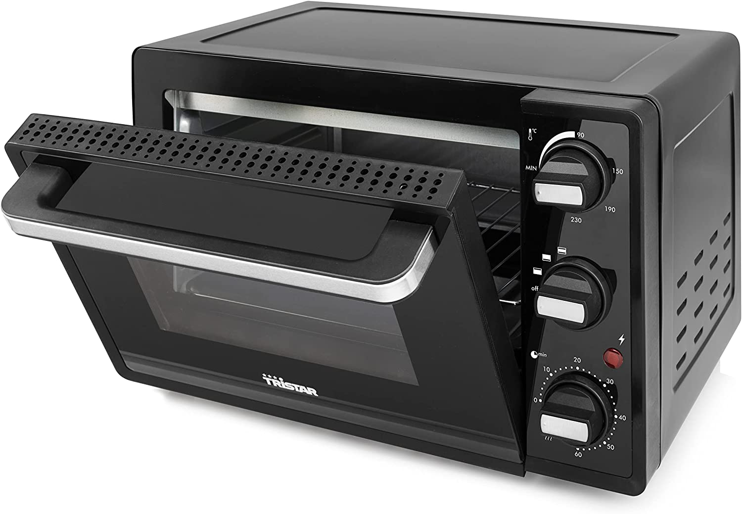 Forno Tristar nero con porta aperta. Manopole e quadrante della temperatura laterali.