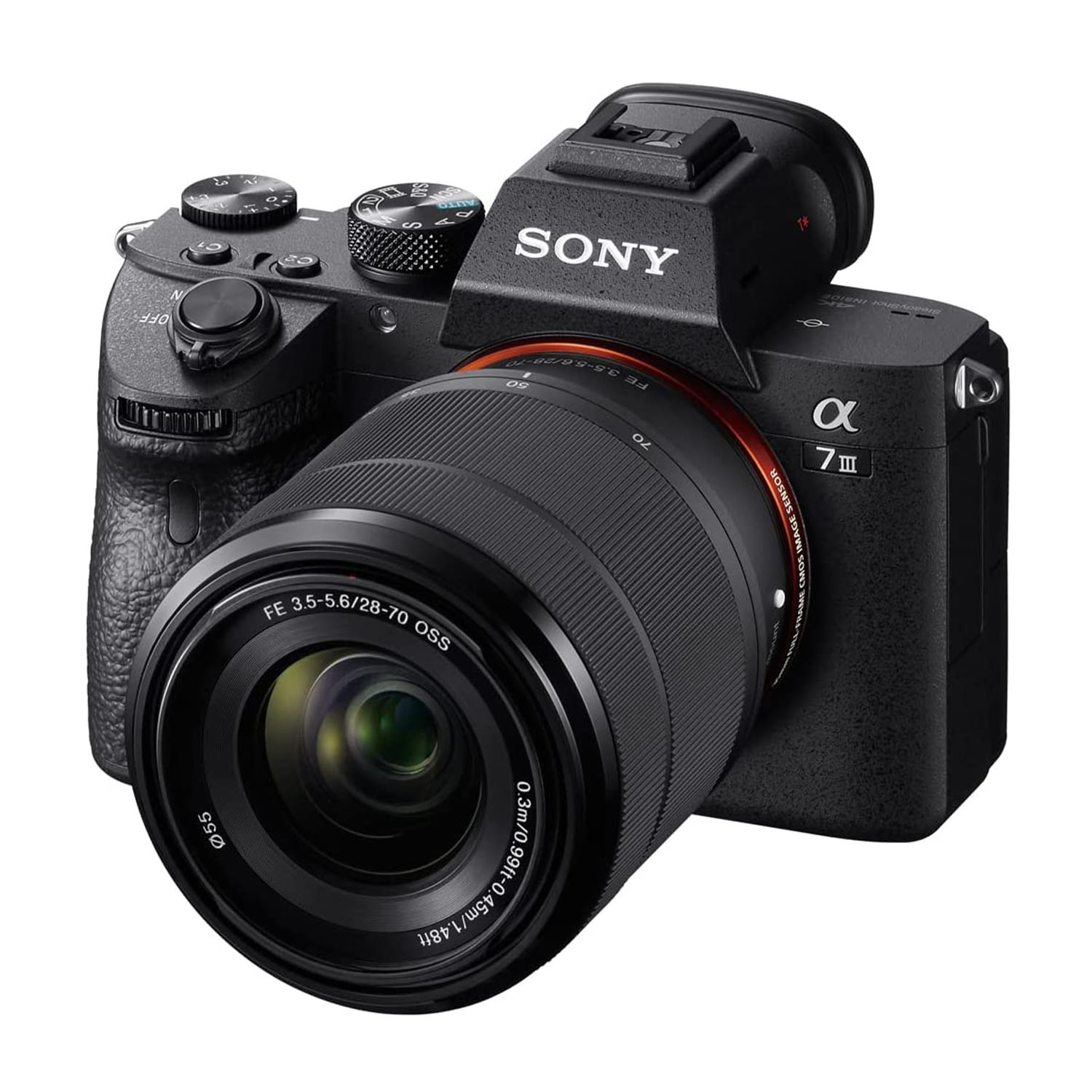 Una fotocamera Sony nera con obiettivo. Ha vari quadranti e pulsanti e un anello dell'obiettivo argentato.