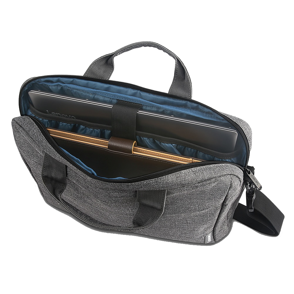 Bolsa para portátil gris abierta con un portátil y una tabla de madera dentro. Fondo negro.