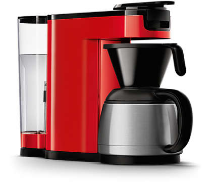 Rode koffiemachine met een zwarte kan en een waterreservoir, op een witte achtergrond.