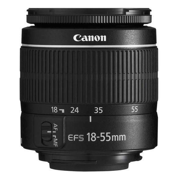 Un objetivo de cámara Canon negro con las marcas 18-55mm y EFS 18-55mm.