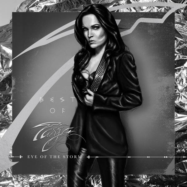 Monochrome albumhoes. Vrouw in zwart jasje, tekst 'Best of Tarja', achtergrond metaalfolie.