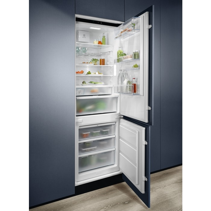 ELECTROLUX KNG7TE75S E Enerji Sınıfı 376L Low Frost Ankastre Buzdolabı Beyaz