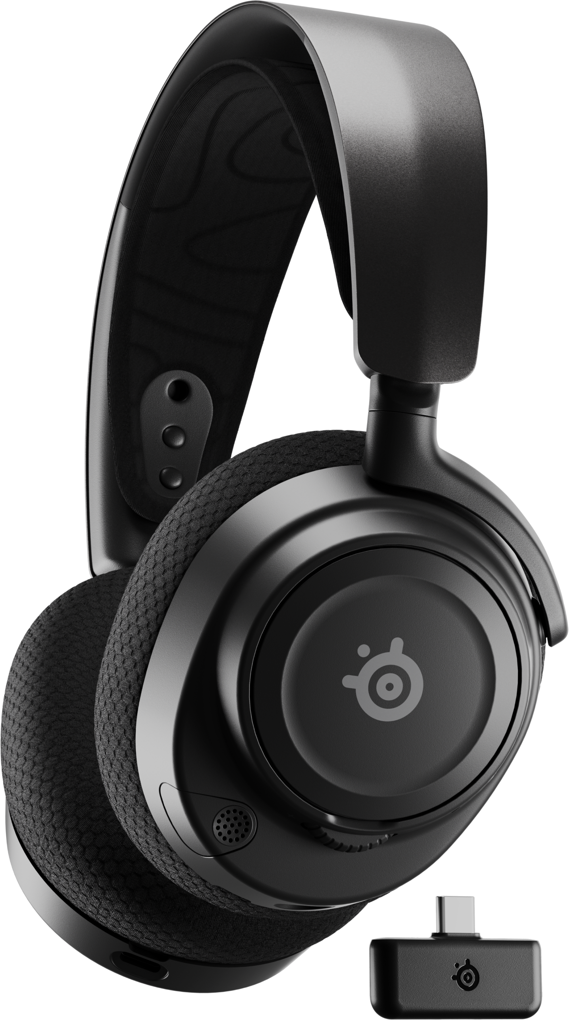 Casque noir avec dongle USB-C. Le casque a de grands écouteurs et un bandeau.