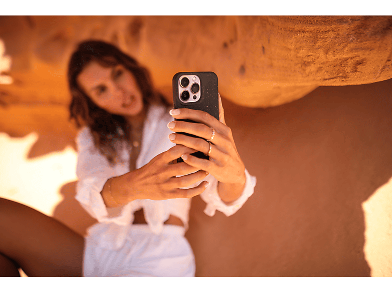 ISY ISC-6015, BioCase, Backcover, Apple, iPhone 13, Schwarz