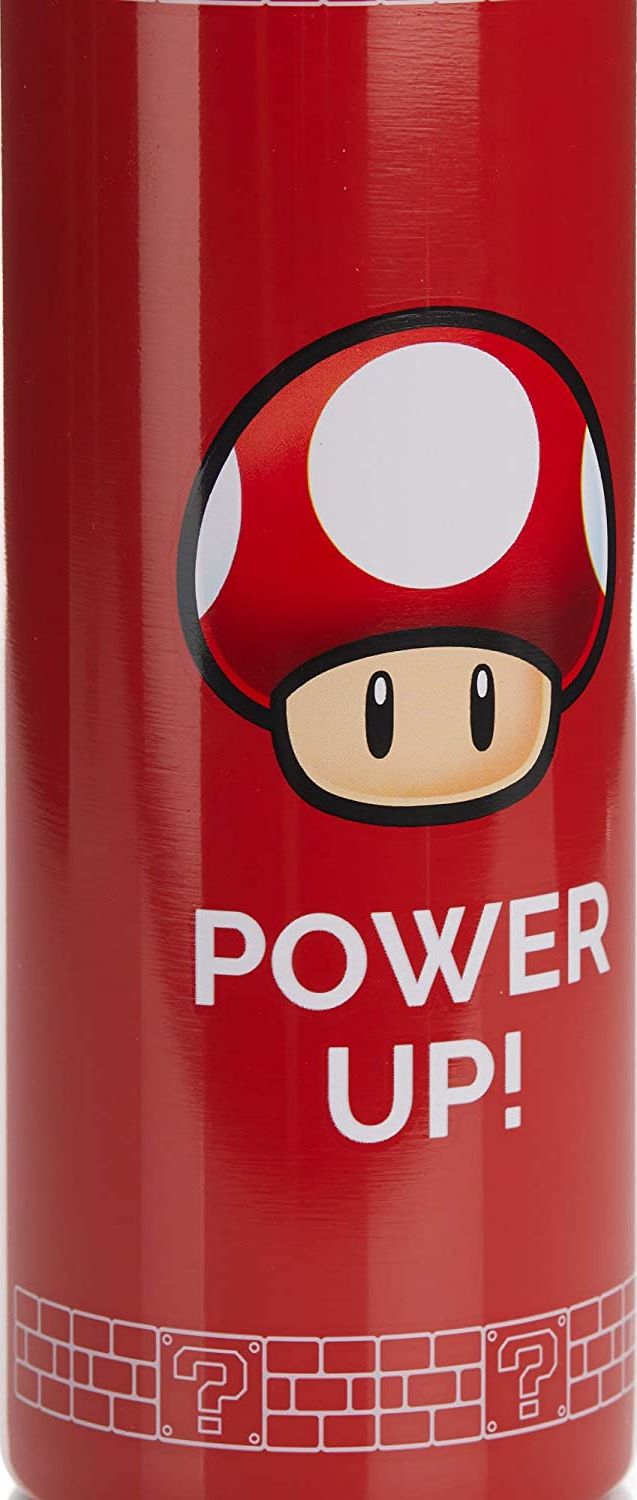 Rote Tasse mit Superpilz-Design und "POWER UP!" Schriftzug.