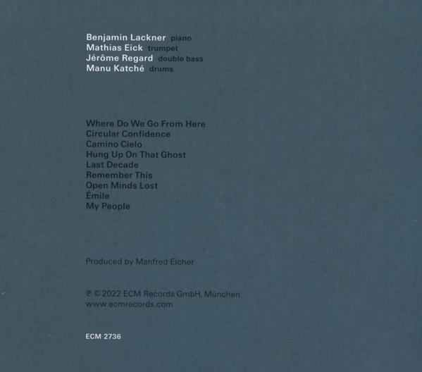 Cover eines Musikalbums mit Text mit den Namen der Musiker.