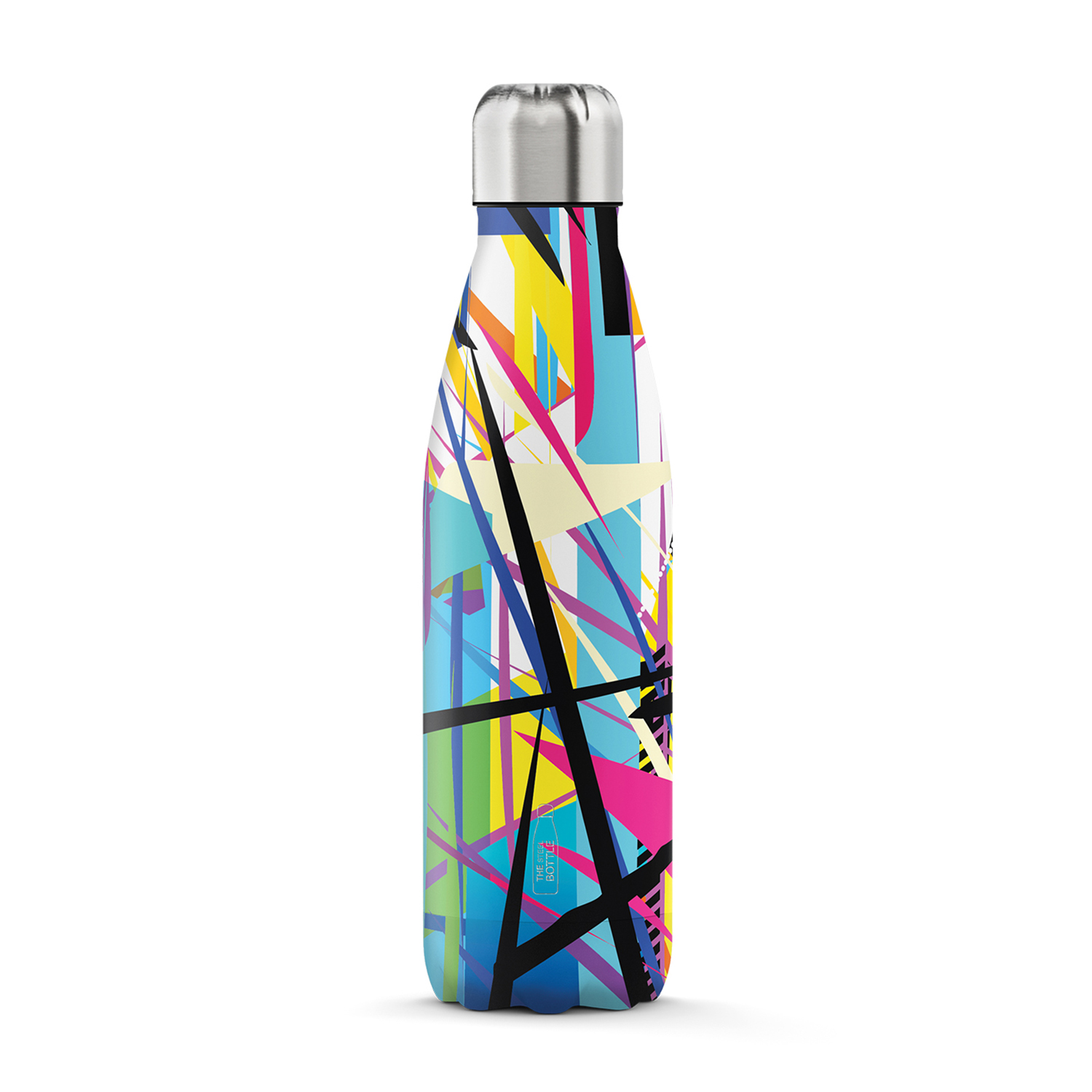 Una bottiglia d'acqua ricoperta di linee e forme astratte colorate. Tappo argentato, sfondo bianco.