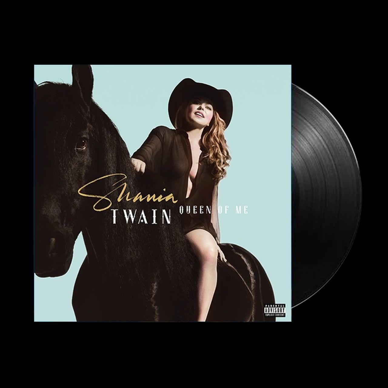 Ein Vinyl-Album von Shania Twain 'Queen of Me' mit schwarzem Hintergrund.