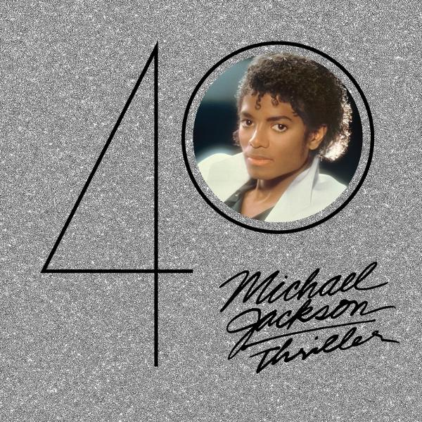 Michael Jackson képe egy körben, a 40-es számmal és a 'Thriller'-rel, ezüst háttéren.