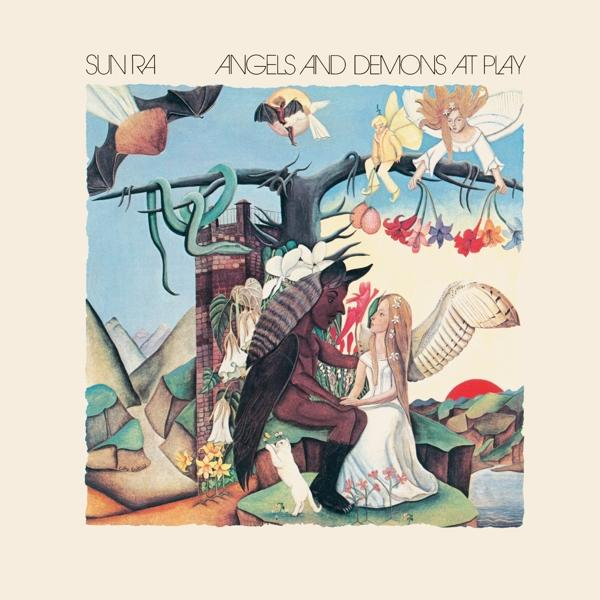 Sun Ra "Angels and Demons at Play" című albumának borítója. Fantázia illusztrációkat tartalmaz.