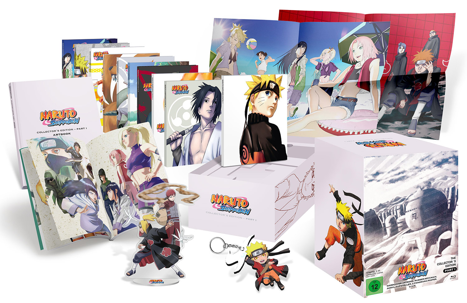 Eine Sammlung von Naruto-Merchandise. Enthält Kunstbücher, Figuren und Schlüsselanhänger. Weißer Hintergrund.