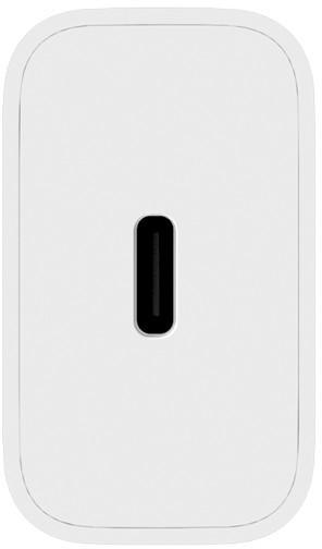 Fehér fali töltő fekete USB-C porttal.