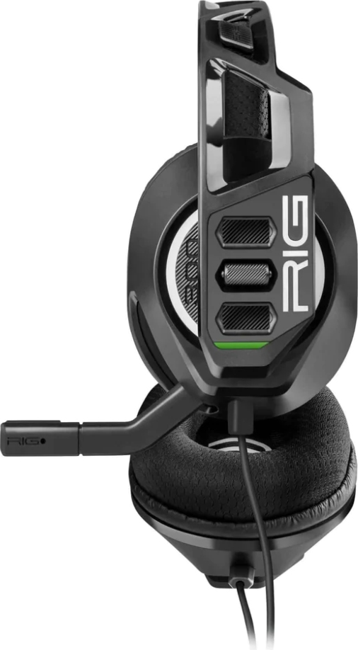 Ein schwarzes und graues Gaming-Headset mit Mikrofon. Das Headset trägt den Markennamen RIG.
