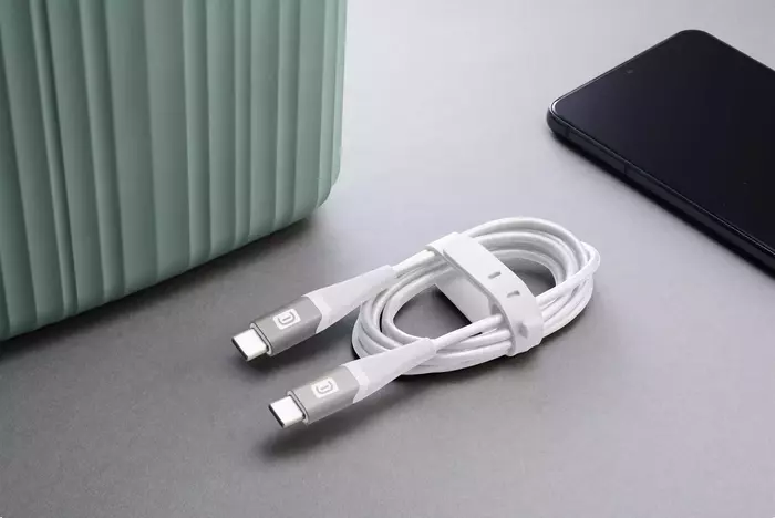 CELLULARLINE PRO+ - USB-C-zu-USB-C-Kabell mit Gurt (Weiss)