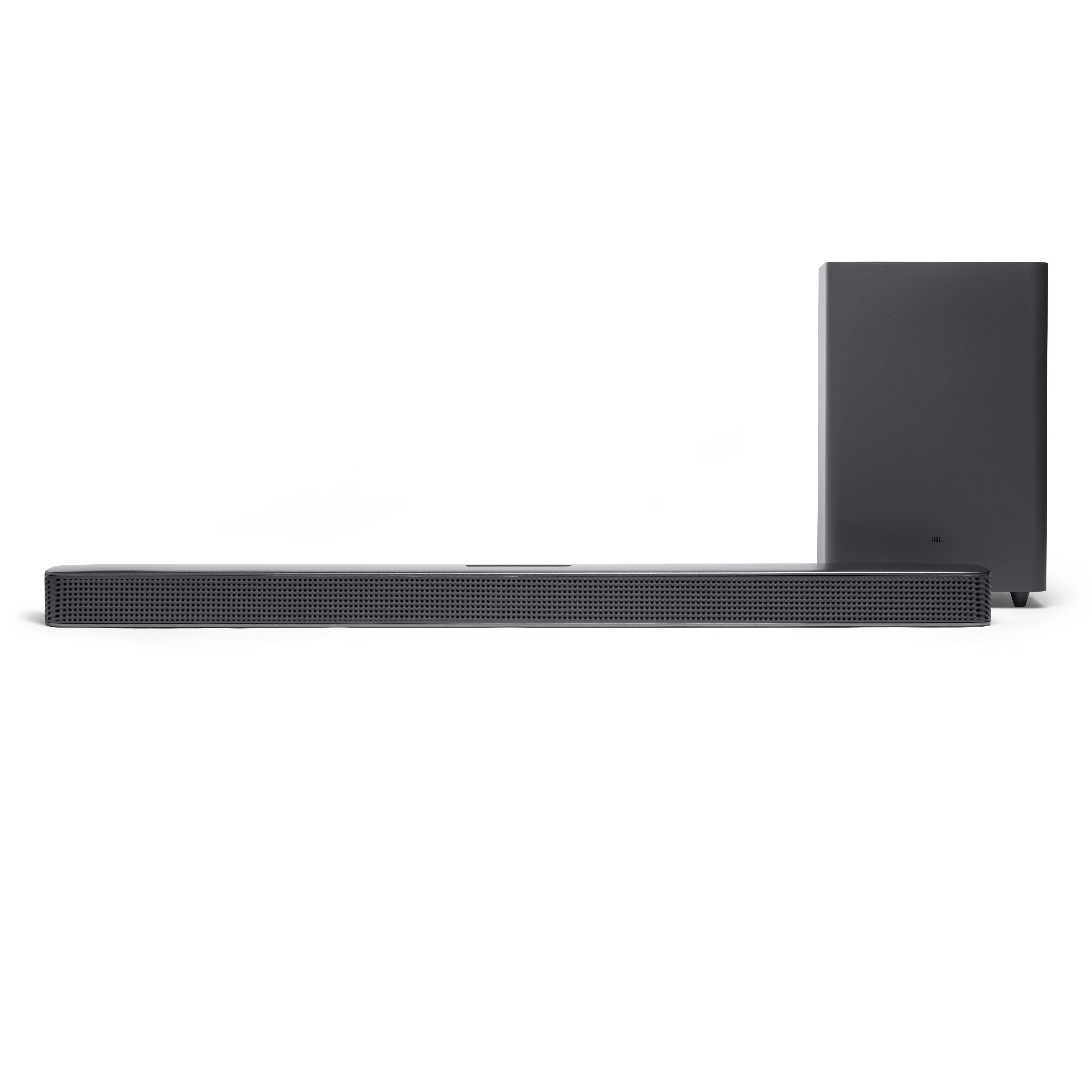 Eine schwarze Soundbar mit passendem Subwoofer auf weißem Hintergrund.