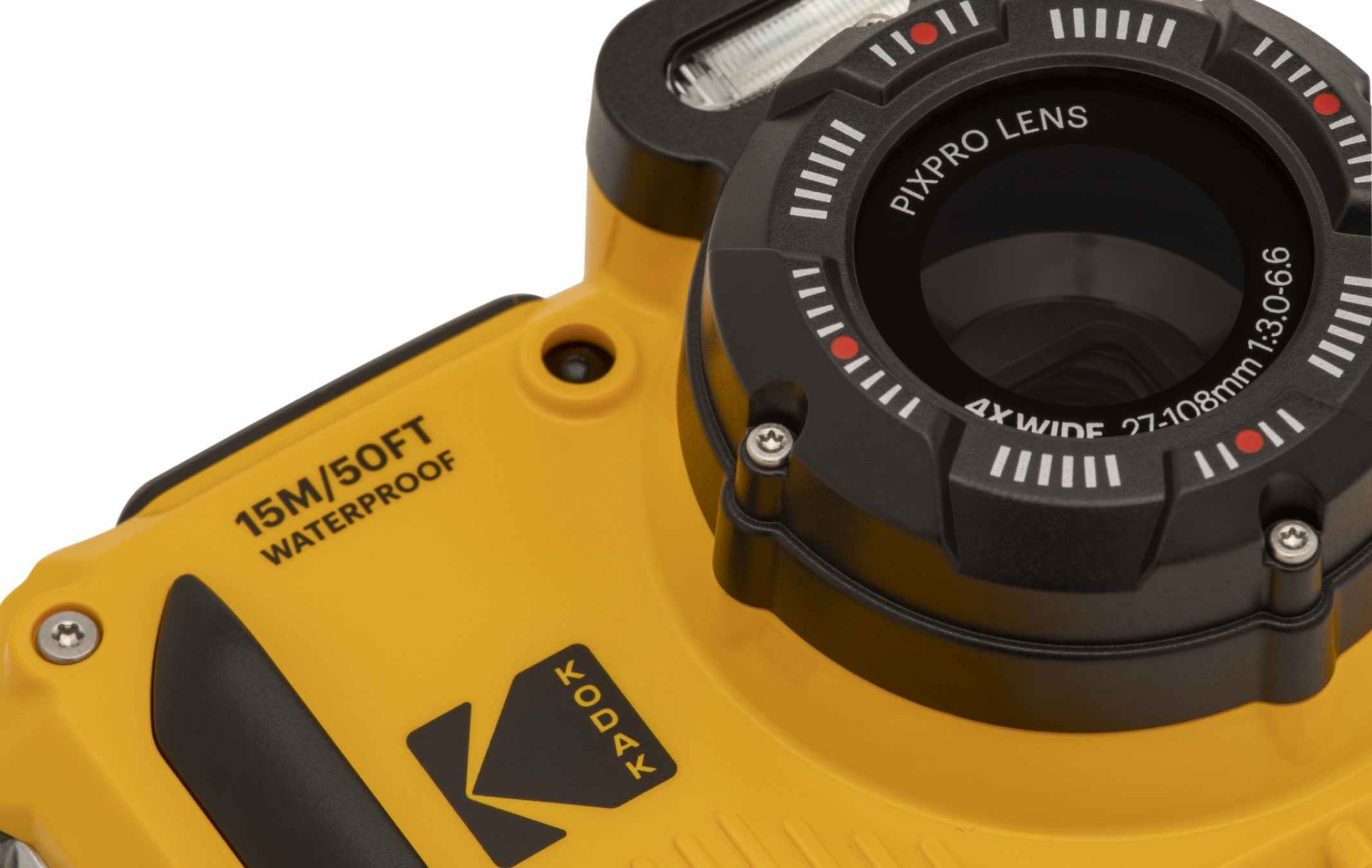 Nahaufnahme einer gelben Kodak-Kamera mit schwarzem Objektiv und Text.