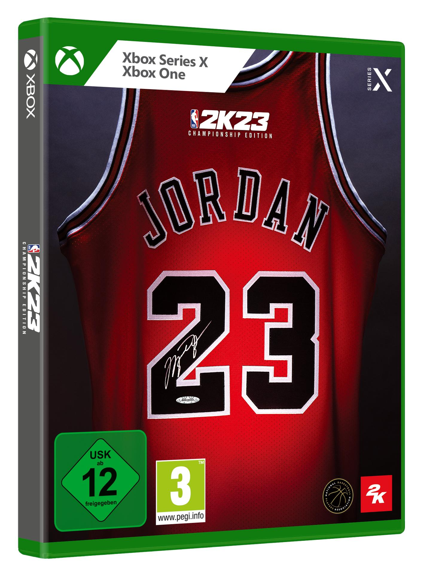 Xbox Series X Spielbox. NBA 2K23 Cover mit Jordan-Trikot.