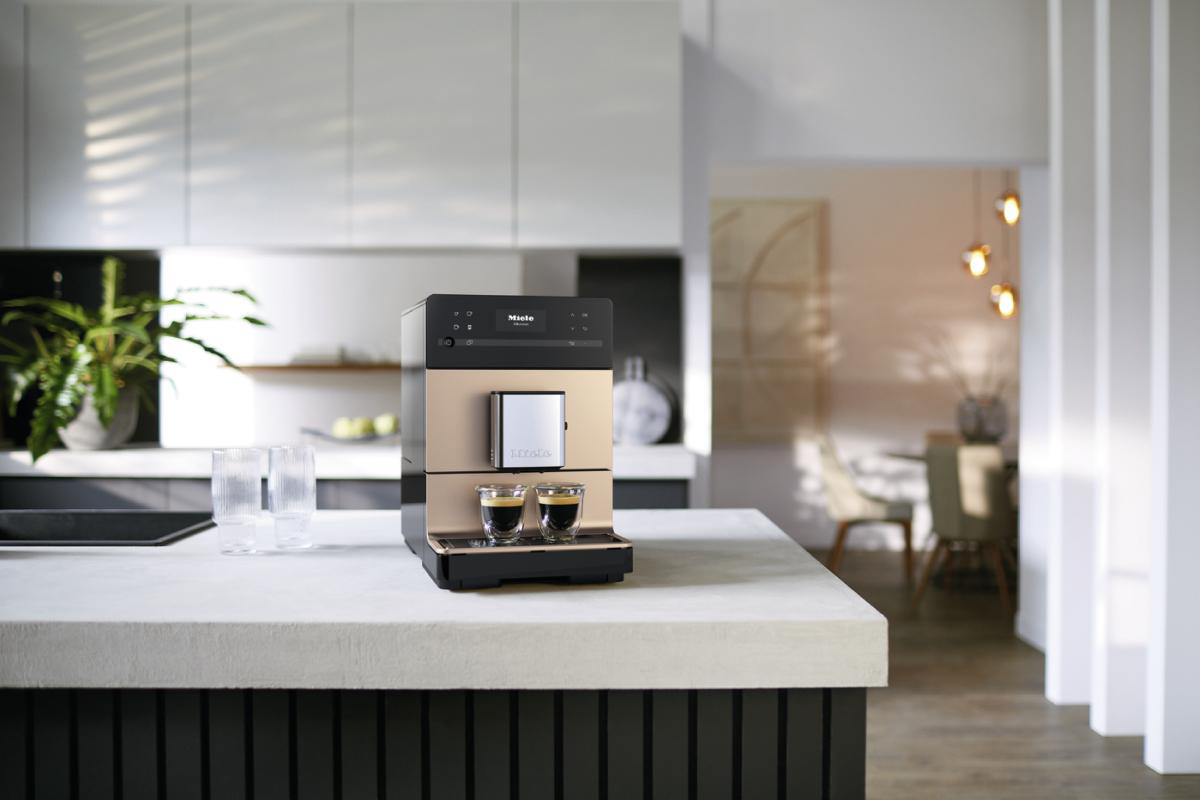 MIELE CM 5510 Silence Kaffeevollautomat Roségold PearlFinish