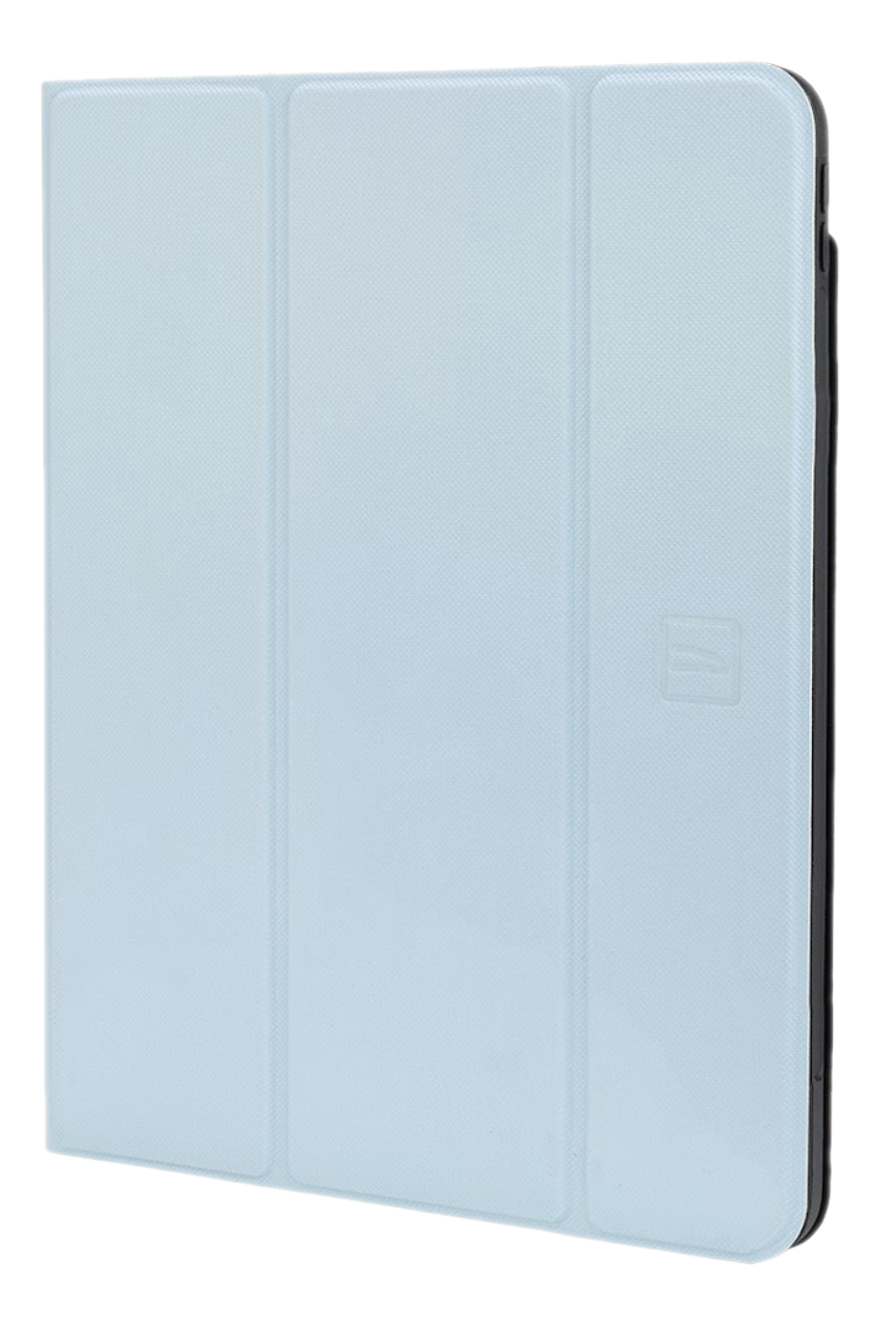 Hellblaue Tablet-Hülle, gefaltet. Die Hülle hat eine glatte Textur mit schwarzem Rand.