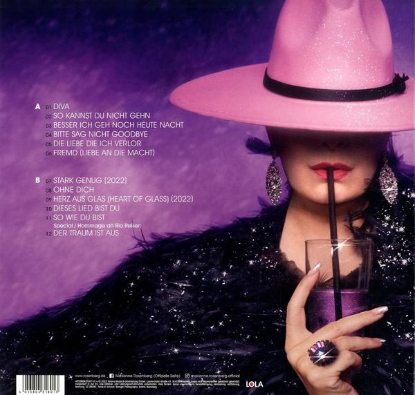 Albumcover mit einer Frau mit rosa Hut und Text im Hintergrund.