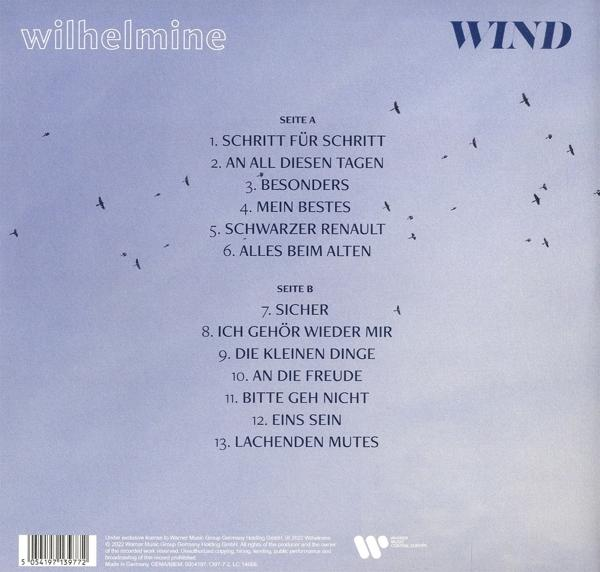 Albumcover: weißer Text auf blauem Hintergrund. Im Hintergrund sind kleine Vögel.