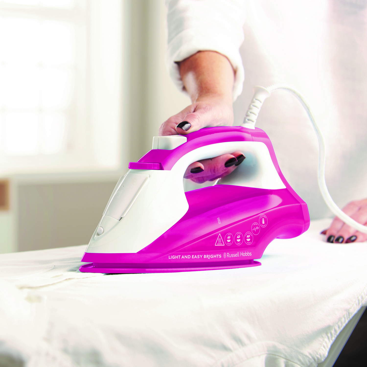 RUSSELL HOBBS Light & Easy Brights Berry  Strijkijzer 26480-56