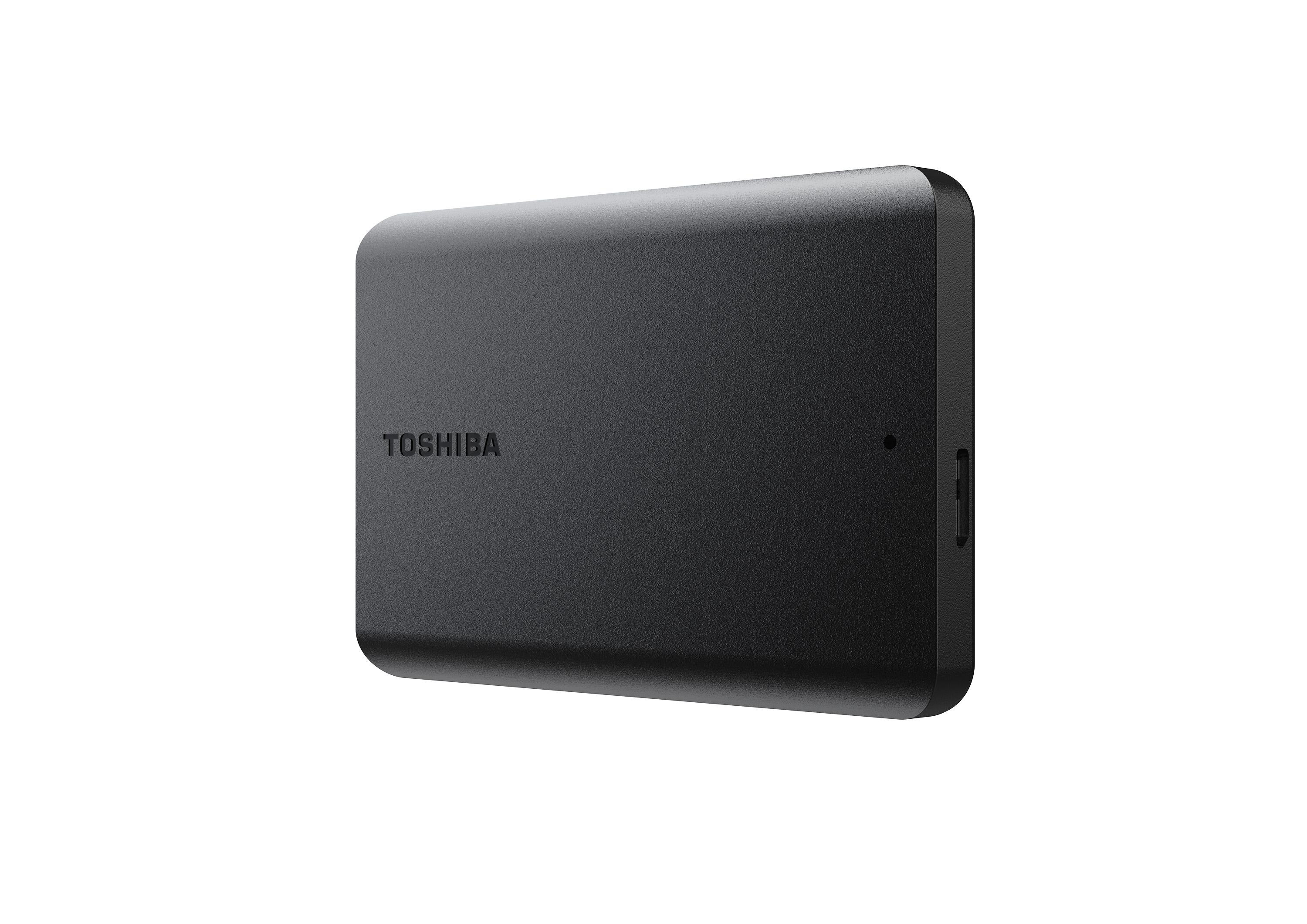 Schwarze externe Festplatte von Toshiba auf weißem Hintergrund. Das Toshiba-Logo ist sichtbar.