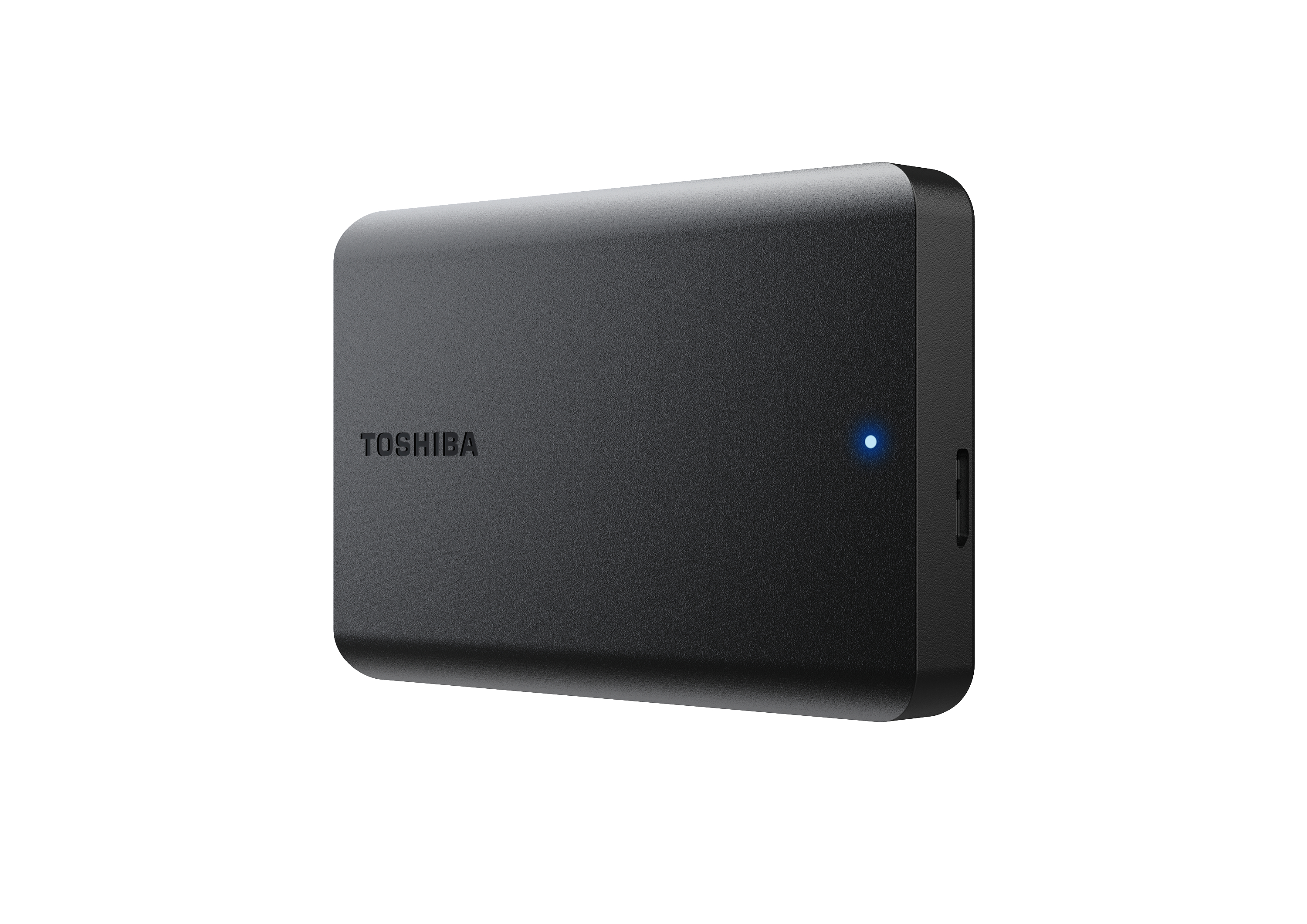 Schwarze externe Toshiba-Festplatte, aus einem Winkel gezeigt.