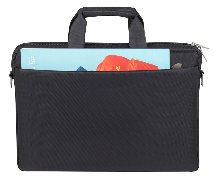 Fekete laptop táska egy magazinnal benne. A táskának van egy elülső zsebe. Fekete háttér.