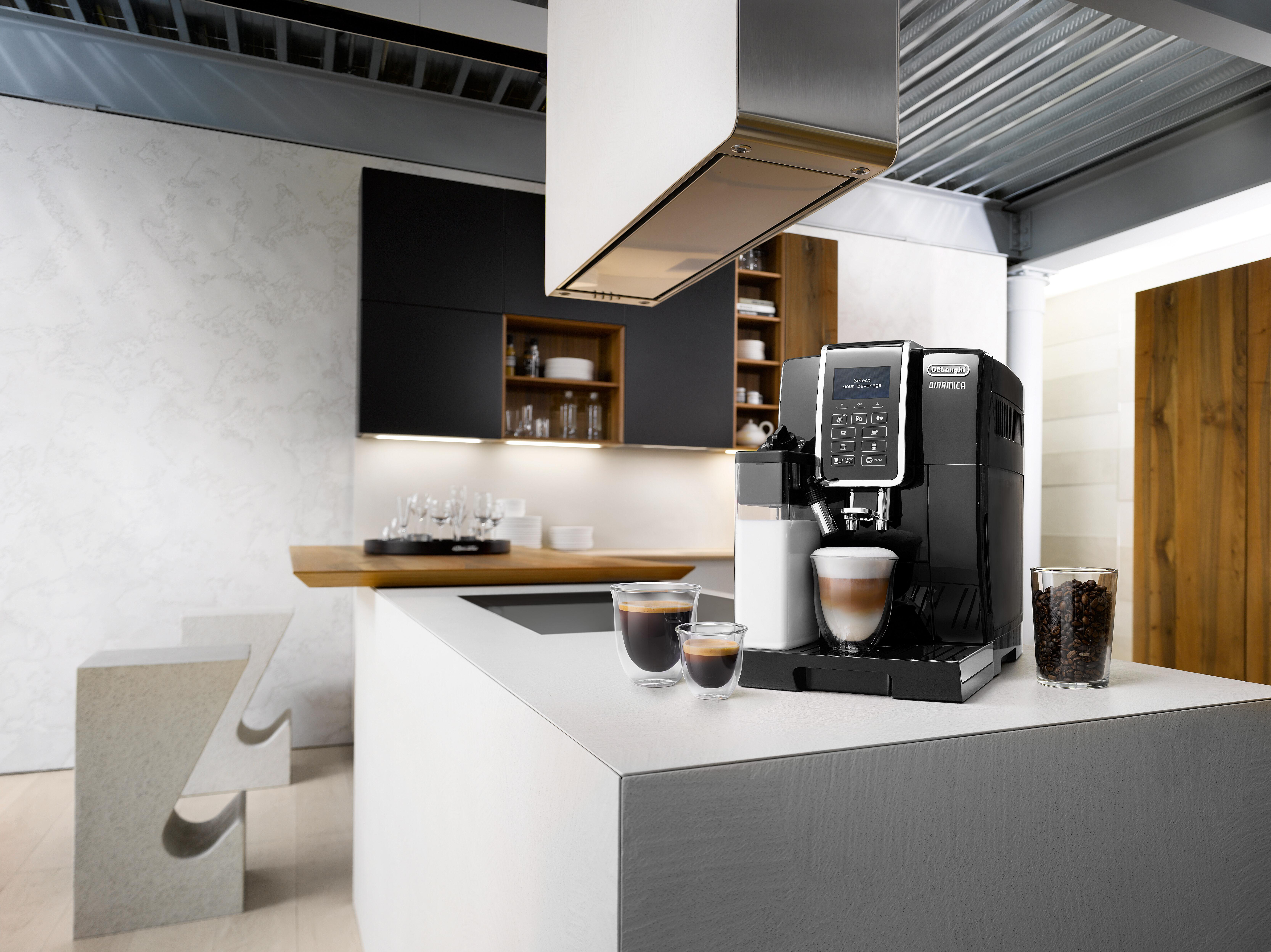 DE LONGHI ECAM350.55.B Dinamica Cappuccino Kaffeevollautomat (Schwarz, 15 bar, integrierter Milchbehälter)