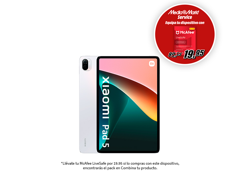 Una tableta Xiaomi Pad 5 blanca con pantalla negra se muestra junto a la parte trasera y una oferta de McAfee.