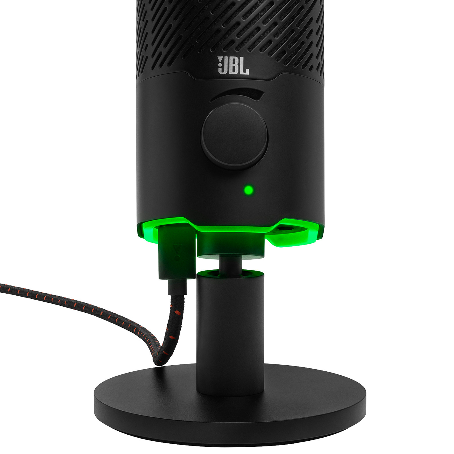 Un microfono JBL nero con una luce verde e un cavo USB collegato a una base nera.