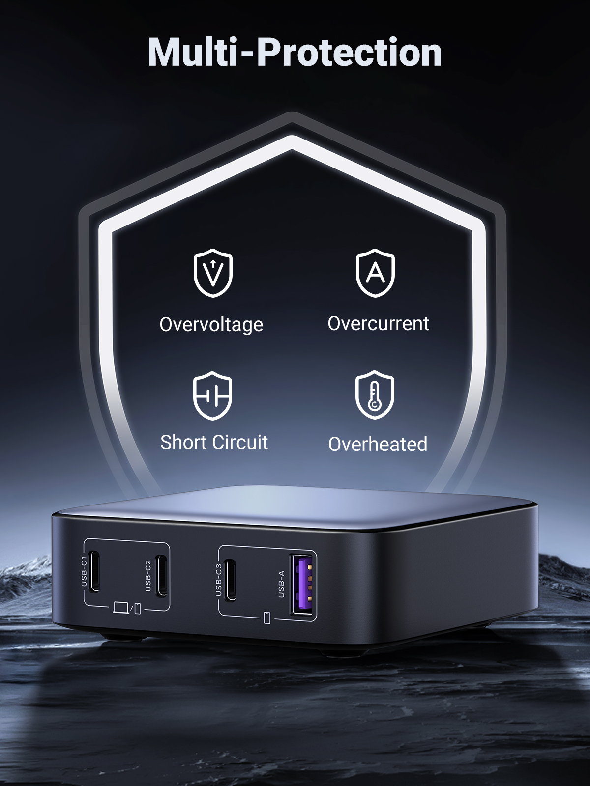 Schwarzer Netzadapter mit USB-Anschlüssen, zeigt Multi-Schutz-Symbole.