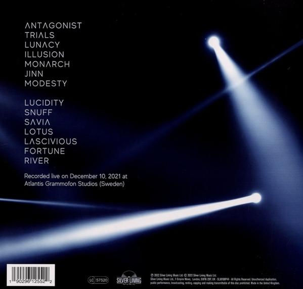 CD-Rückseite mit Titelliste und Credits, blauer Hintergrund.