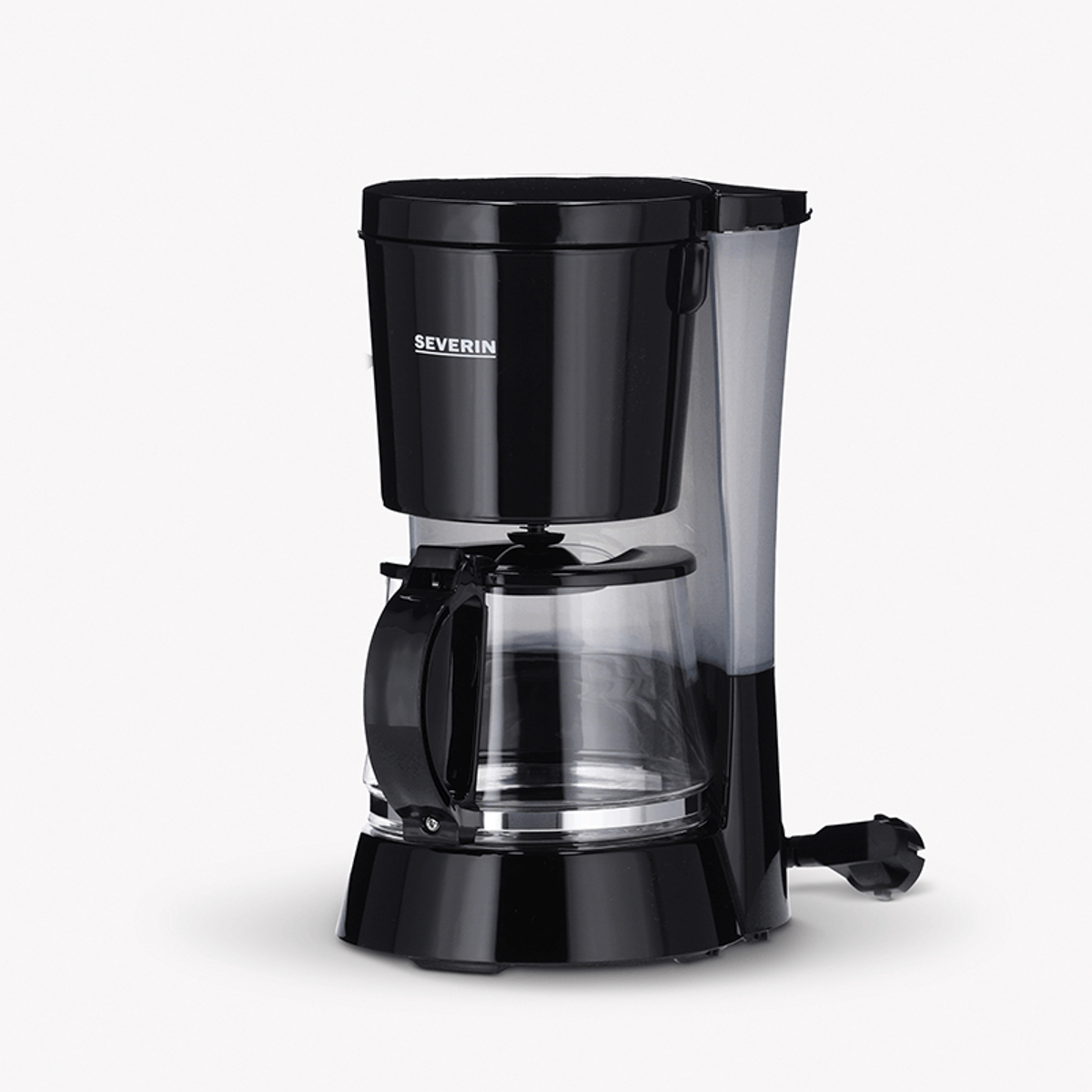 Ekspres do kawy: Czarny ekspres do kawy Severin ze szklanym dzbankiem na białym tle.