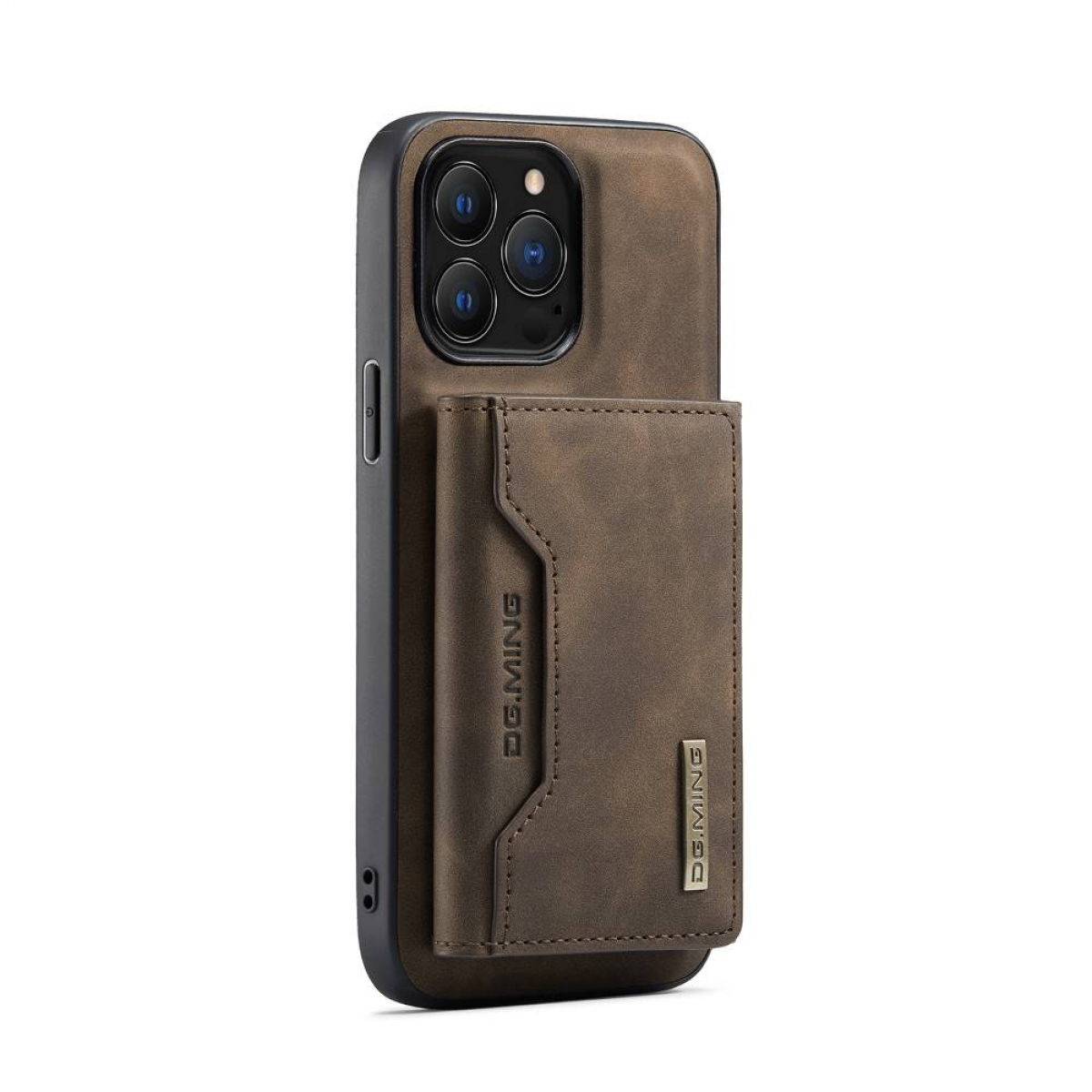 Braune Leder-Handyhülle mit Kartenhalter. Schwarzes Telefon. Weißer Hintergrund.