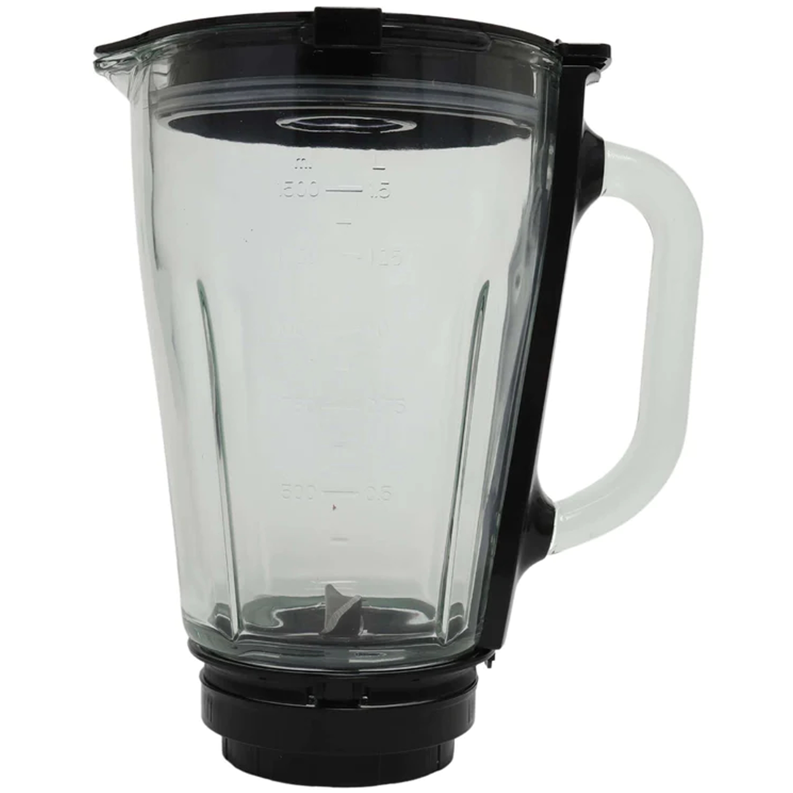 Un vaso de licuadora de vidrio con tapa y asa negra, con marcas de medición y una cuchilla dentro.