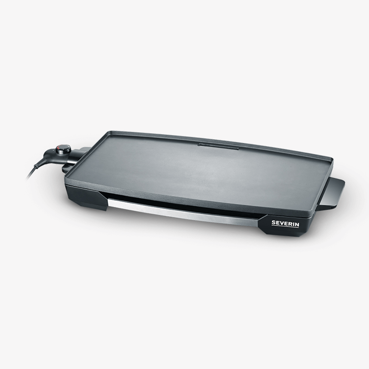Griglia elettrica nera con fascia argentata. La griglia è piatta e ha una manopola di controllo.