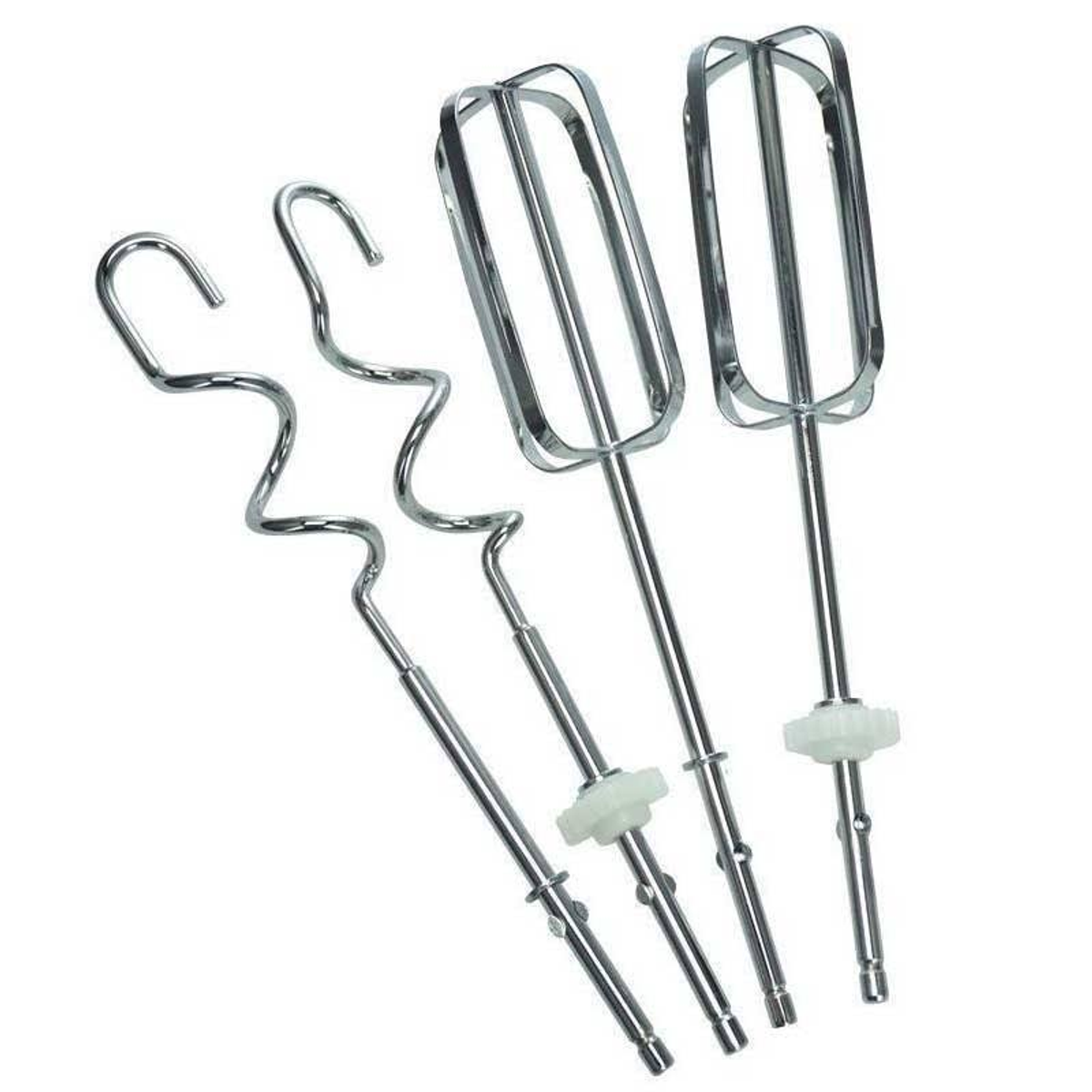 Zestaw końcówek do miksera. Zawiera dwie trzepaczki i dwa haki do ciasta, wszystkie srebrne.