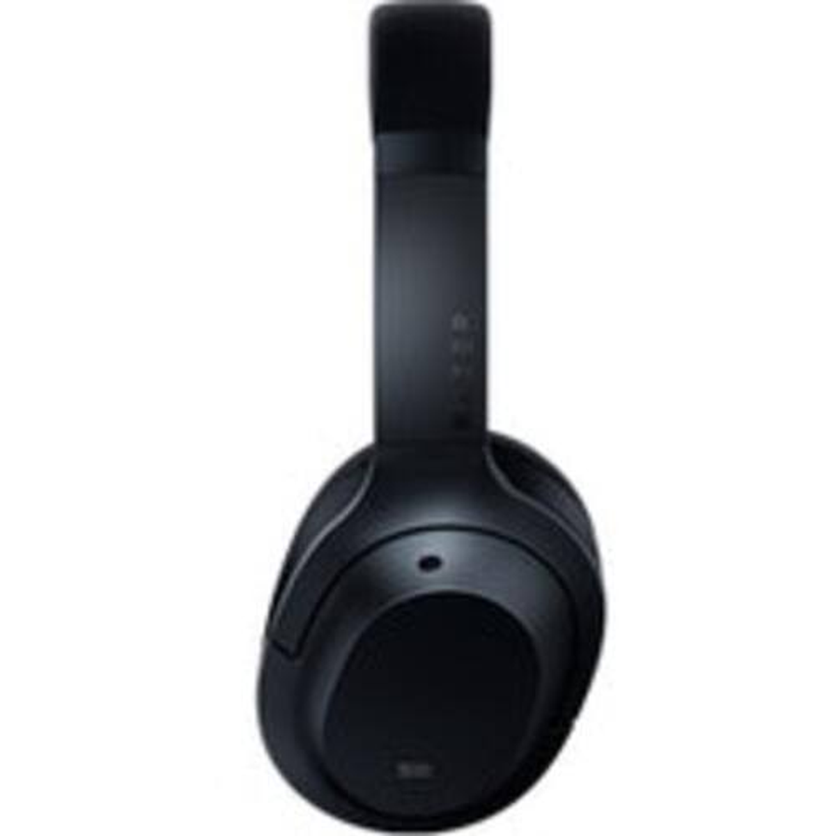 Czarne słuchawki. Czarny pałąk i nauszniki. Czarne tło.