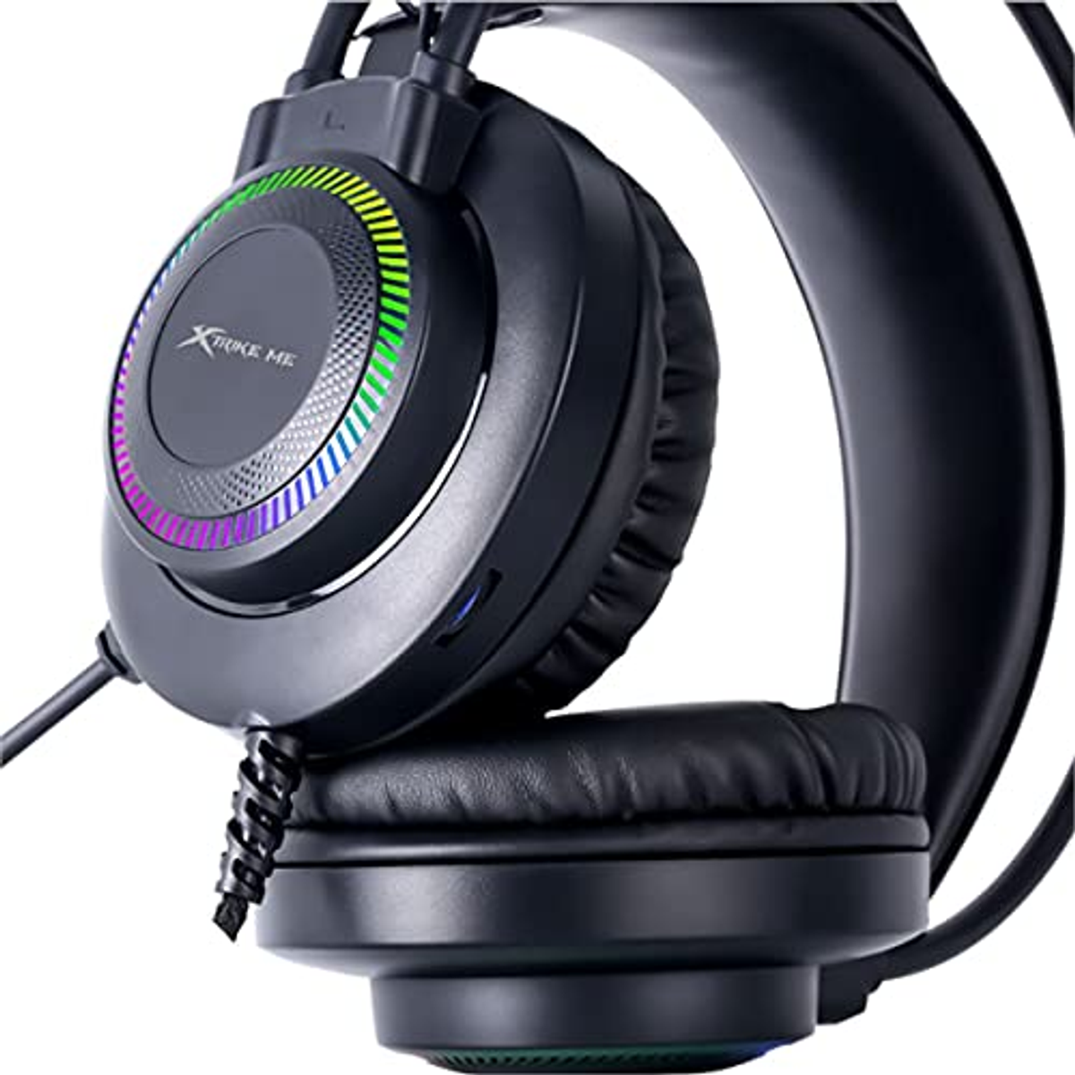 Auriculares gaming negros con luces RGB y el logo 'Xtrike Me'.
