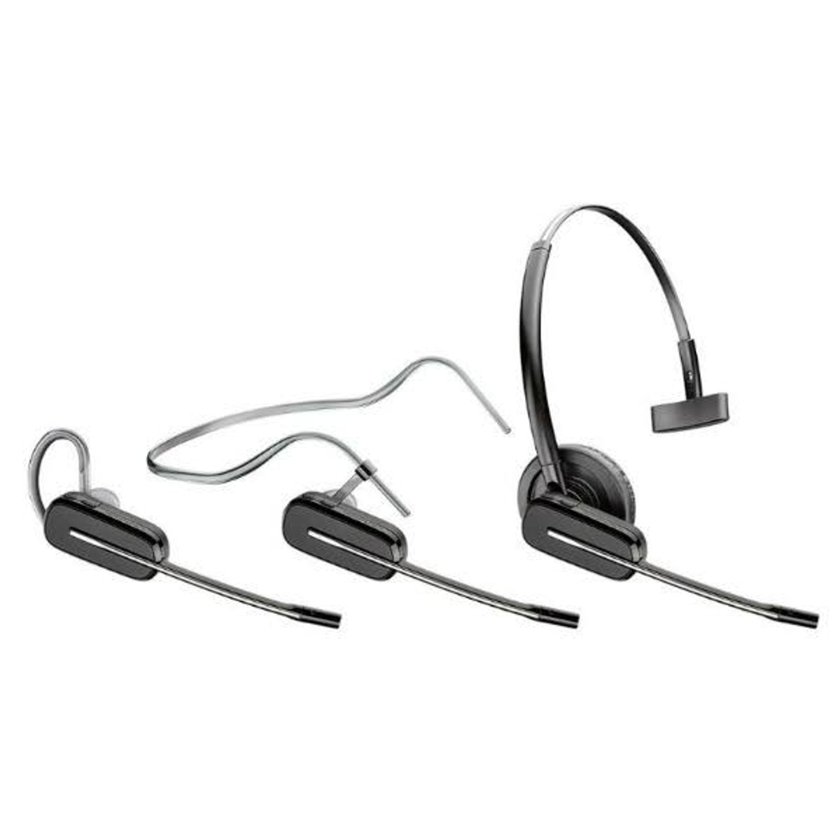 Tre auricolari neri su sfondo bianco. Uno con archetto, due sono in stile earhook.